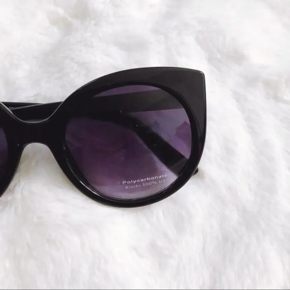 Stylens these ella